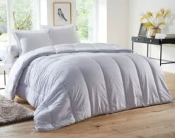 Couette 4 Saisons 260x240 Blanche En Polyester 200+300 G/m² -Doublures De Lit Soldes 2024 couette 4 saisons 260x240 blanche en polyester 200 300 g m2 2