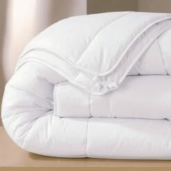 Couette 4 Saisons 260x240 Blanche En Polyester 200+300 G/m²