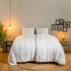 Couette Chaleur Réglable 240x260cm SPÉCIAL COUPLES -Doublures De Lit Soldes 2024 couette chaleur reglable 240x260cm special couples 2