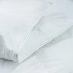 Couette LÉGÈRE 70% Duvet - Coton 220x240 Cm -Doublures De Lit Soldes 2024 couette legere 70 duvet coton 220x240 cm 4