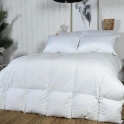 Couette Naturelle CHAUDE 70% Duvet 140x200 Cm -Doublures De Lit Soldes 2024 couette naturelle chaude 70 duvet 140x200 cm 2