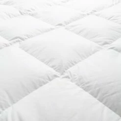 Couette TEMPEREE Sensation Duvet - Coton 240x260 Cm 7 Couette TEMPEREE Sensation Duvet - Coton 240x260 Cm -Doublures De Lit Soldes 2024 couette temperee sensation duvet coton 240x260 cm 2