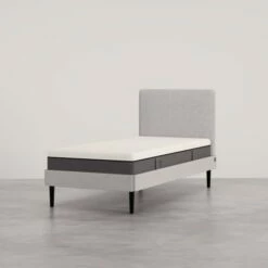 Emma Lit Select 90x200 Cm - Avec Tête De Lit - Gris Clair -Doublures De Lit Soldes 2024 emma lit select 90x200 cm avec tete de lit gris clair 2