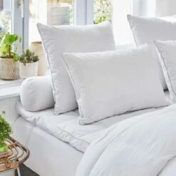 Oreiller Moguilev - 40% Duvet Canard Blanc - MEDIUM 65x65 Cm -Doublures De Lit Soldes 2024 oreiller moguilev 40 duvet canard blanc medium 65x65 cm 1
